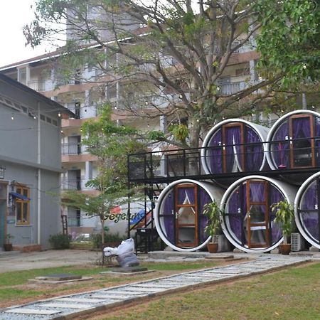 Bagan Pinang Guest House Порт-Диксон Экстерьер фото